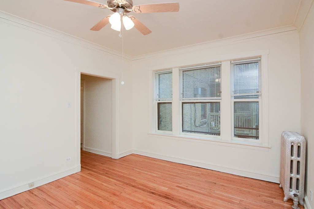 2443 W Sunnyside Ave #1 - Photo 6 of 20