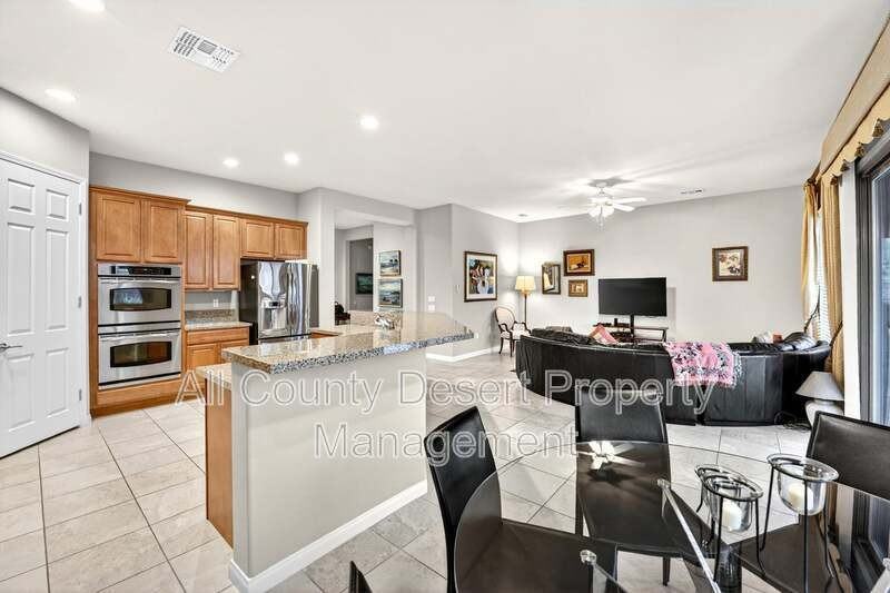 81566 Avenida Sombra - Photo 4 of 28