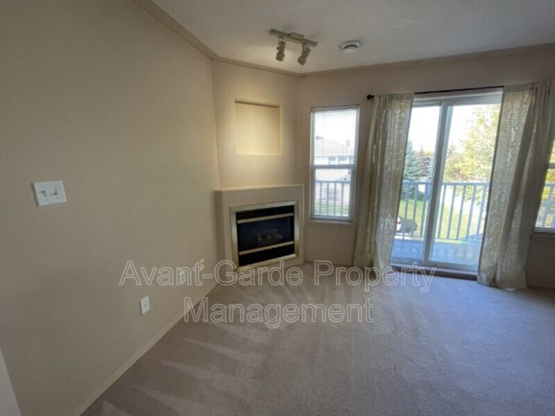 4405 37 St #13 - Photo 2 of 19