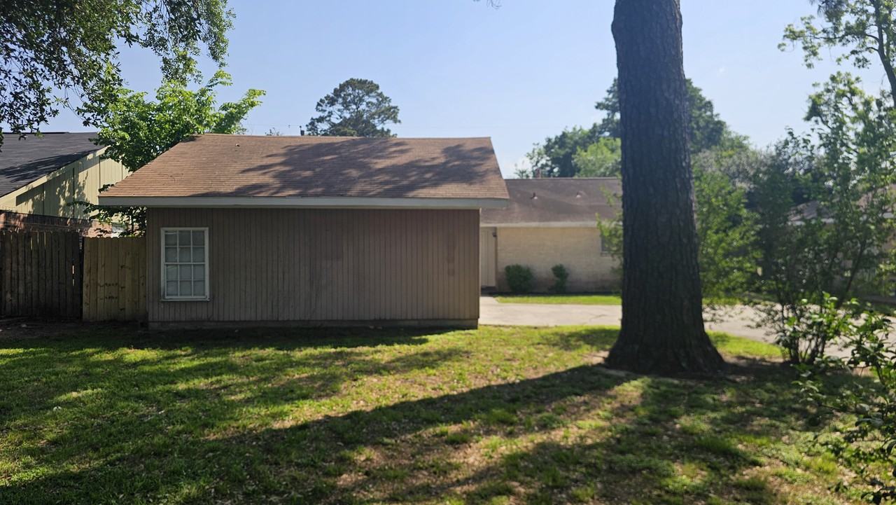5118 Mauritz Dr