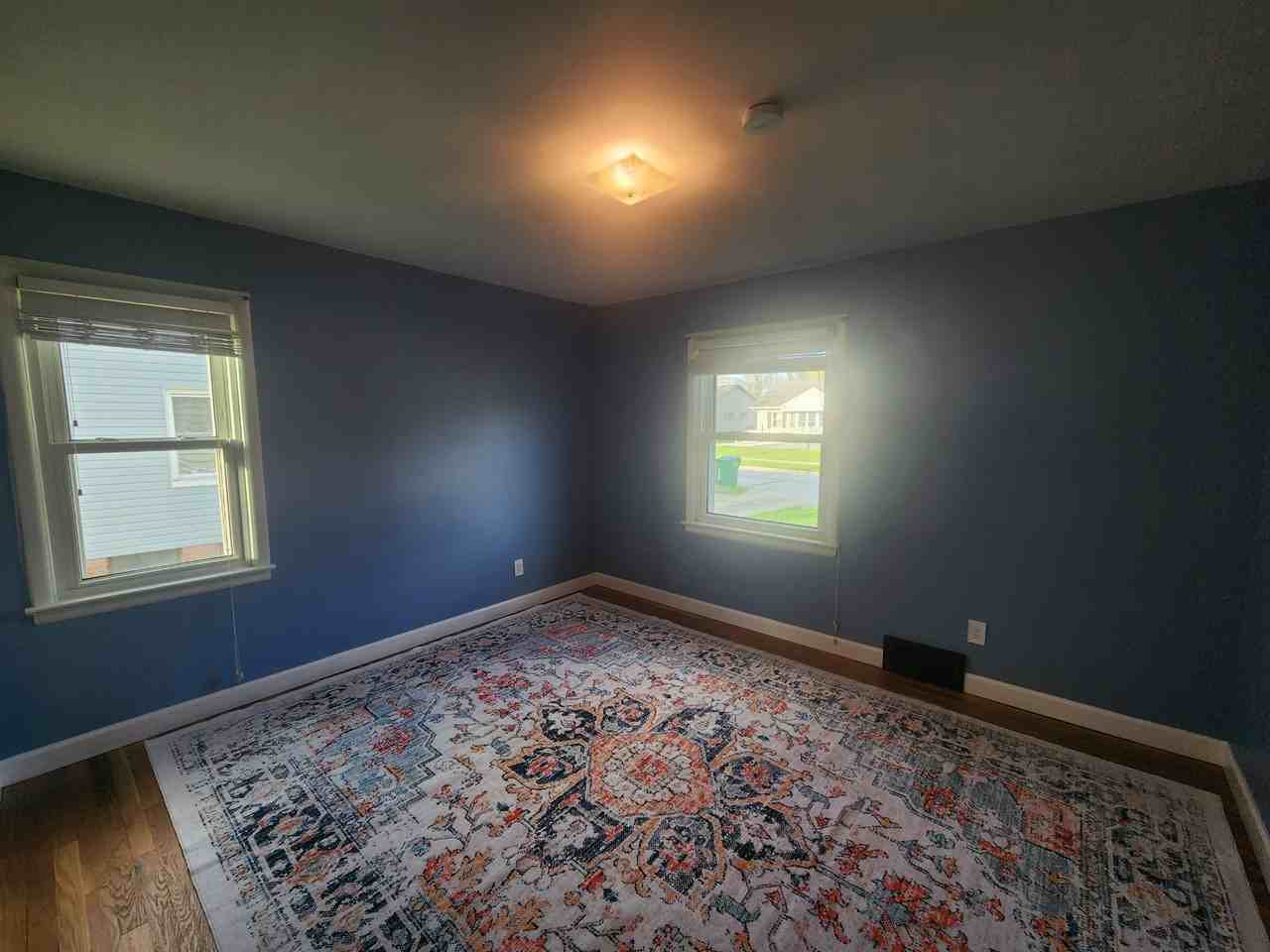 679 Dickerson Rd - Photo 5 of 18