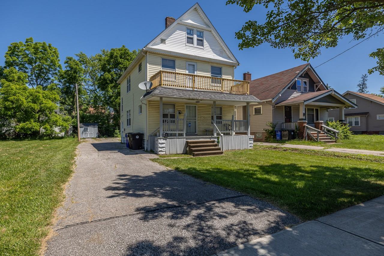 13509 Svec Ave - Photo 2 of 2