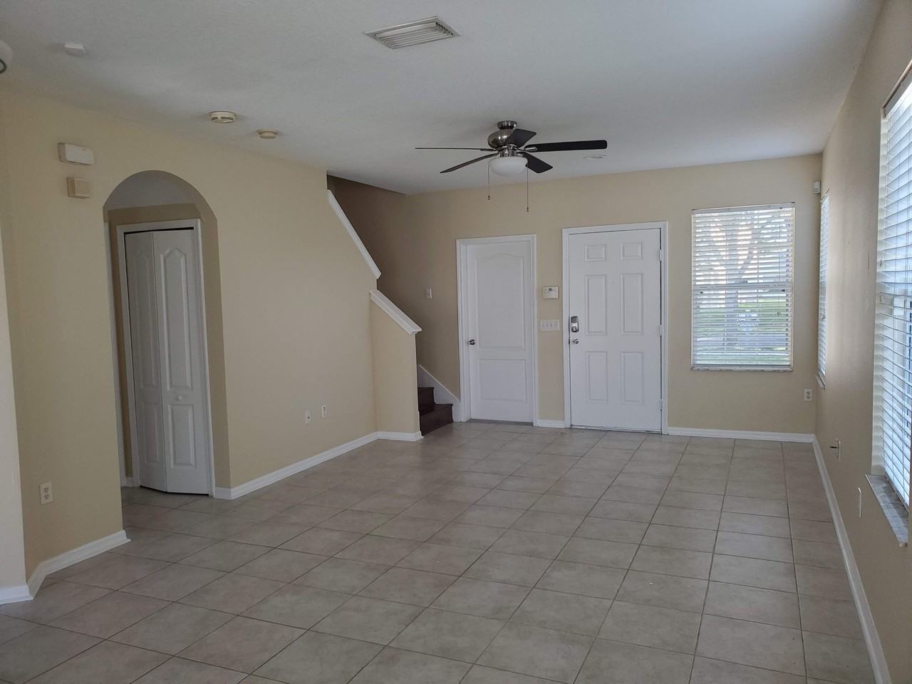 12722 Evington Point Dr - Photo 2 of 21