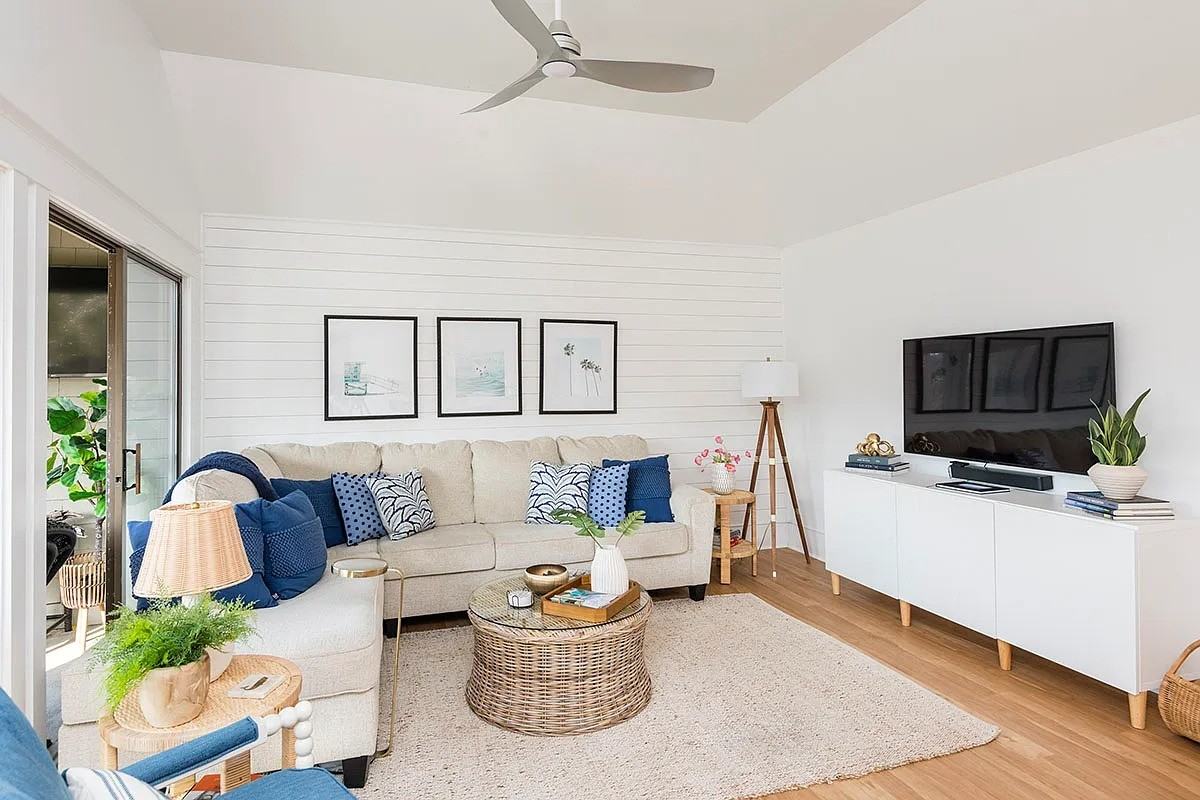 4718 Tennis Club Villas - Photo 3 of 11