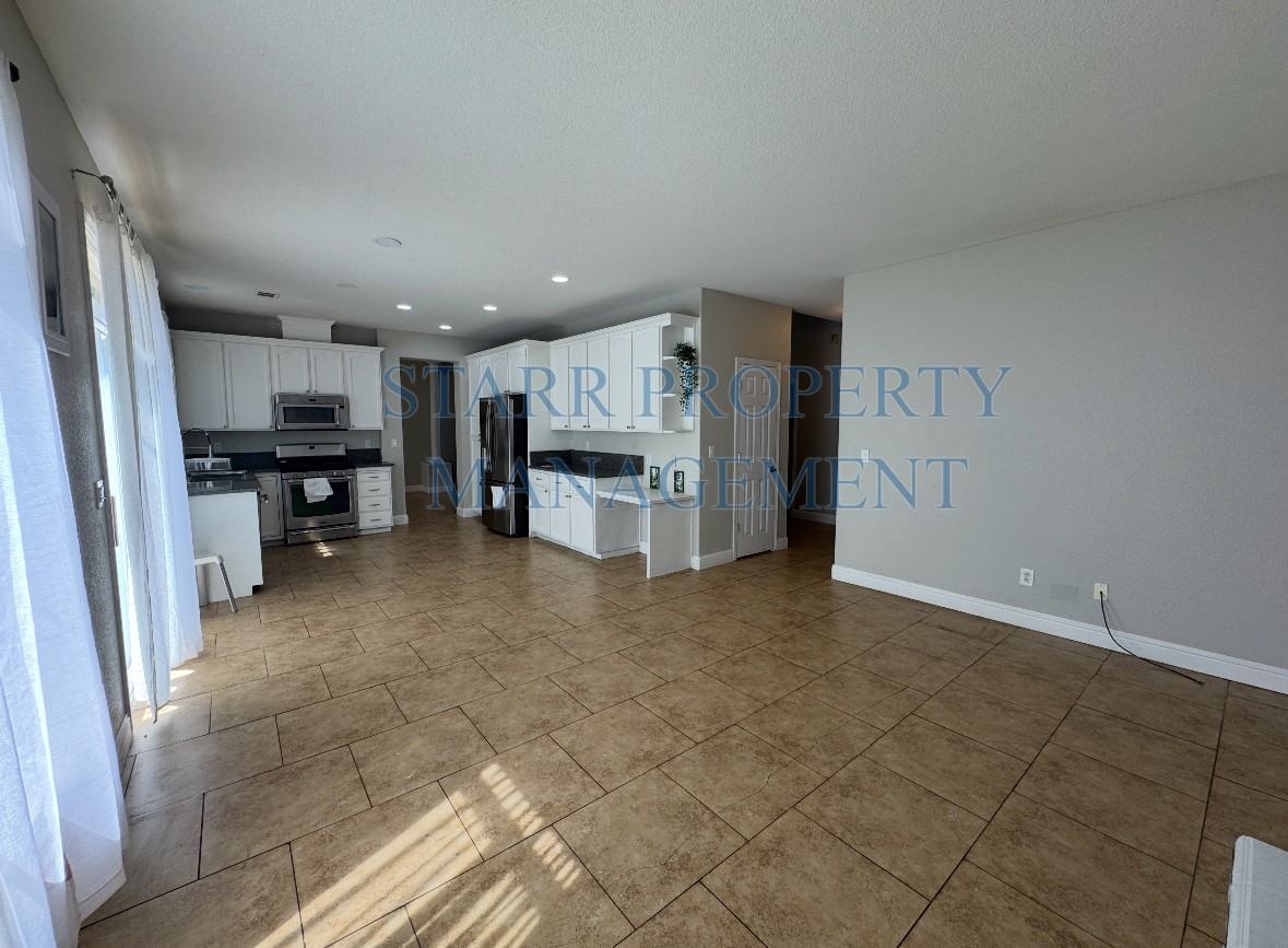4919 Tyler Ct - Photo 6 of 28