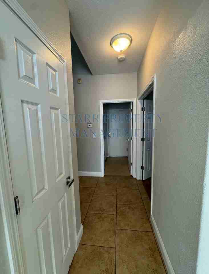 4919 Tyler Ct - Photo 7 of 28