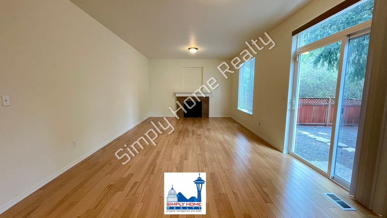 6546 36th Ln Se - Photo 2 of 25