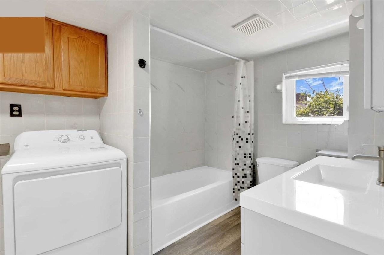 735 Windsor Ave - Photo 5 of 5