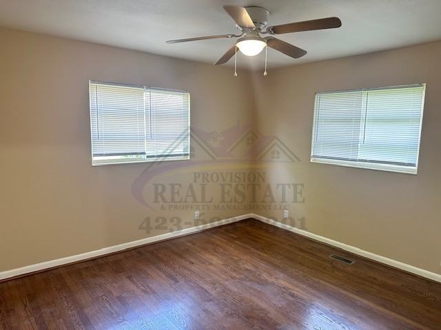 620 Willow St Nw - Photo 5 of 11