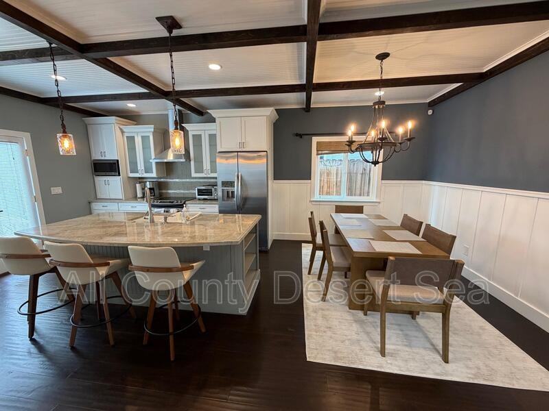 621 8th St - Photo 6 of 44
