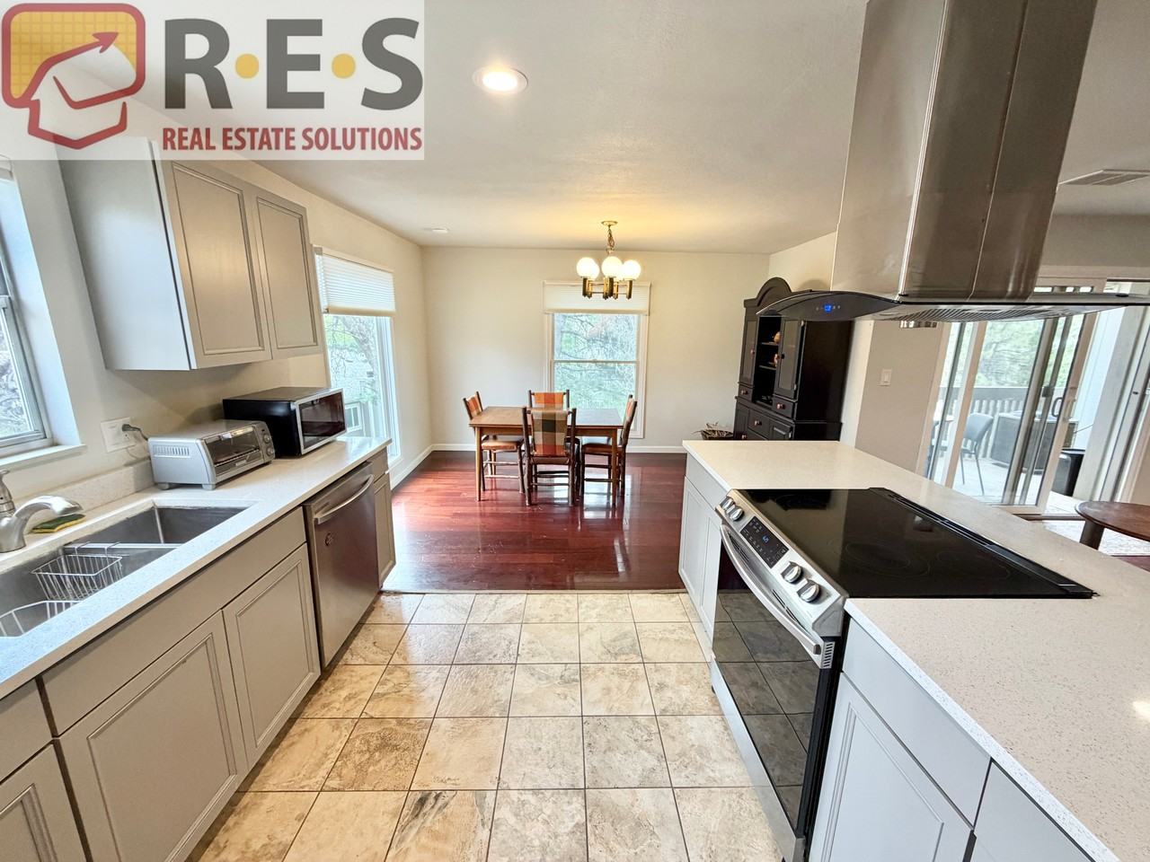 7269 S Xenia Cir #E - Photo 4 of 15