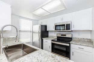 485 W Nees Ave - Photo 1 of 1