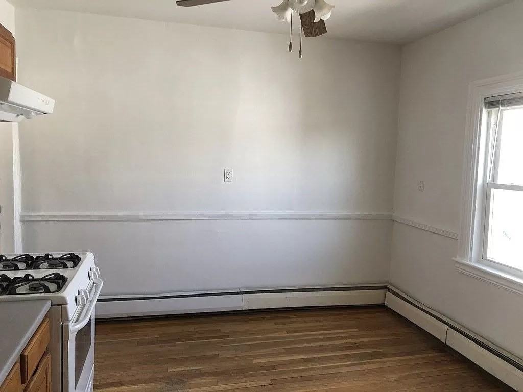 20 Creighton St - Photo 2 of 8