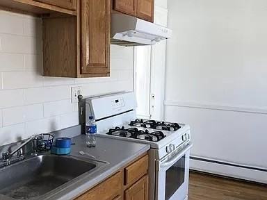 20 Creighton St - Photo 3 of 8