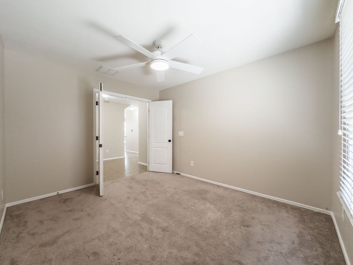 18272 W Bridger St - Photo 3 of 25