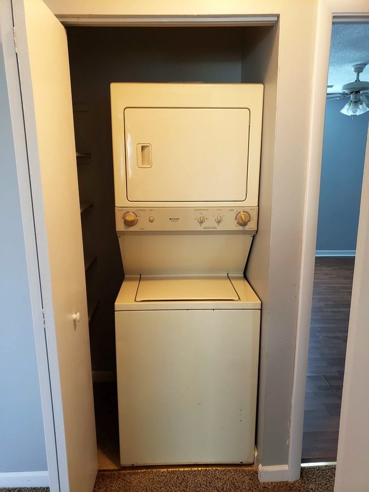 146 Onley Rd - Photo 6 of 10
