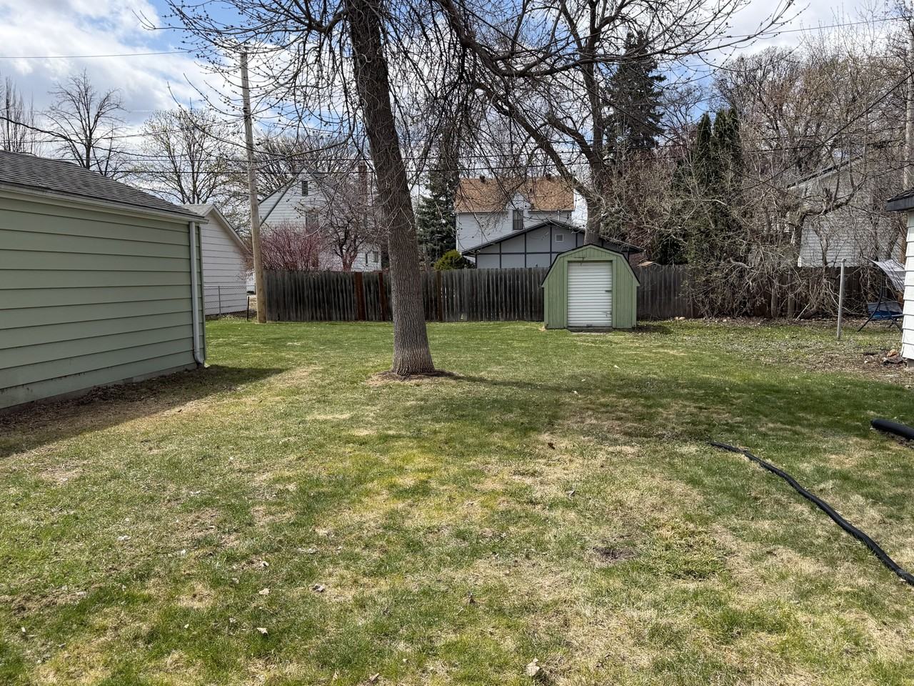 919 12th St S - Photo 3 of 17