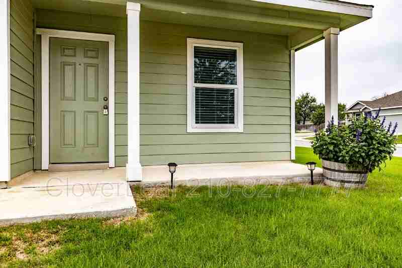 9957 Dicket Mead Rd - Photo 4 of 27