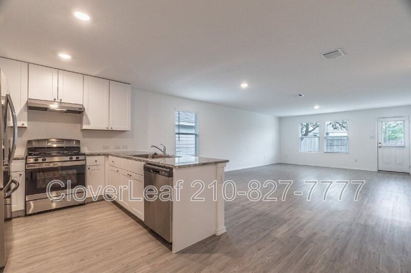 9957 Dicket Mead Rd - Photo 7 of 27