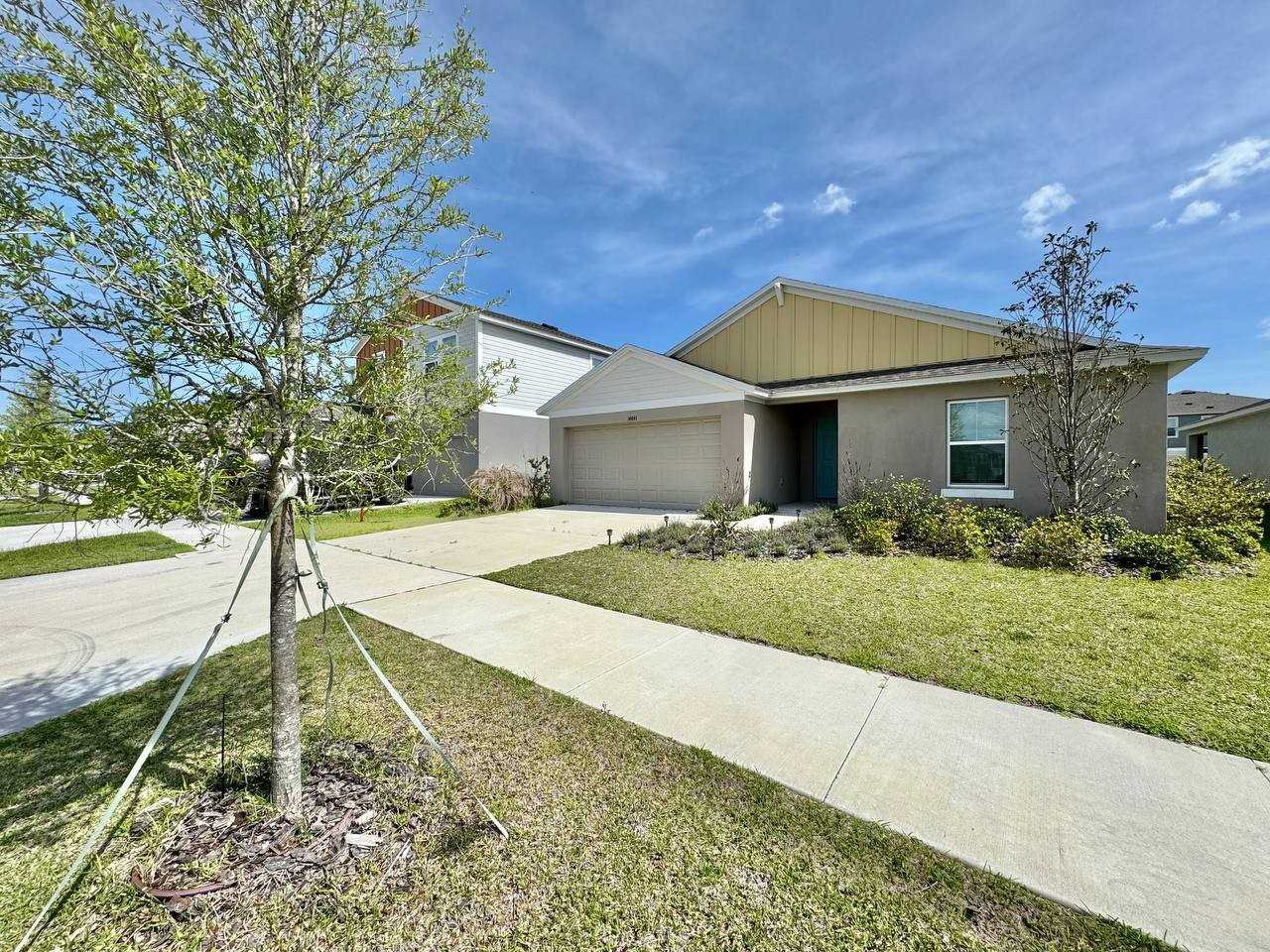 14841 Sterling Spur Ave - Photo 2 of 50