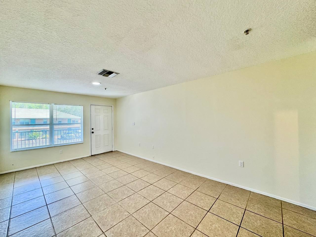 5816 Congress St #203 - Photo 5 of 18