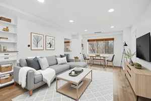 featured image of 1400 5th Ave