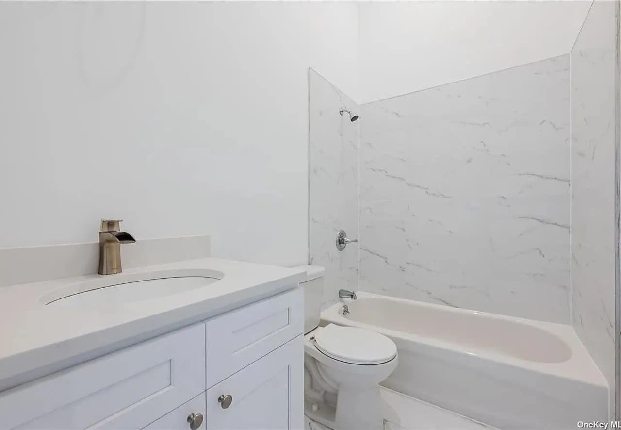 316 Fulton Ave - Photo 6 of 7