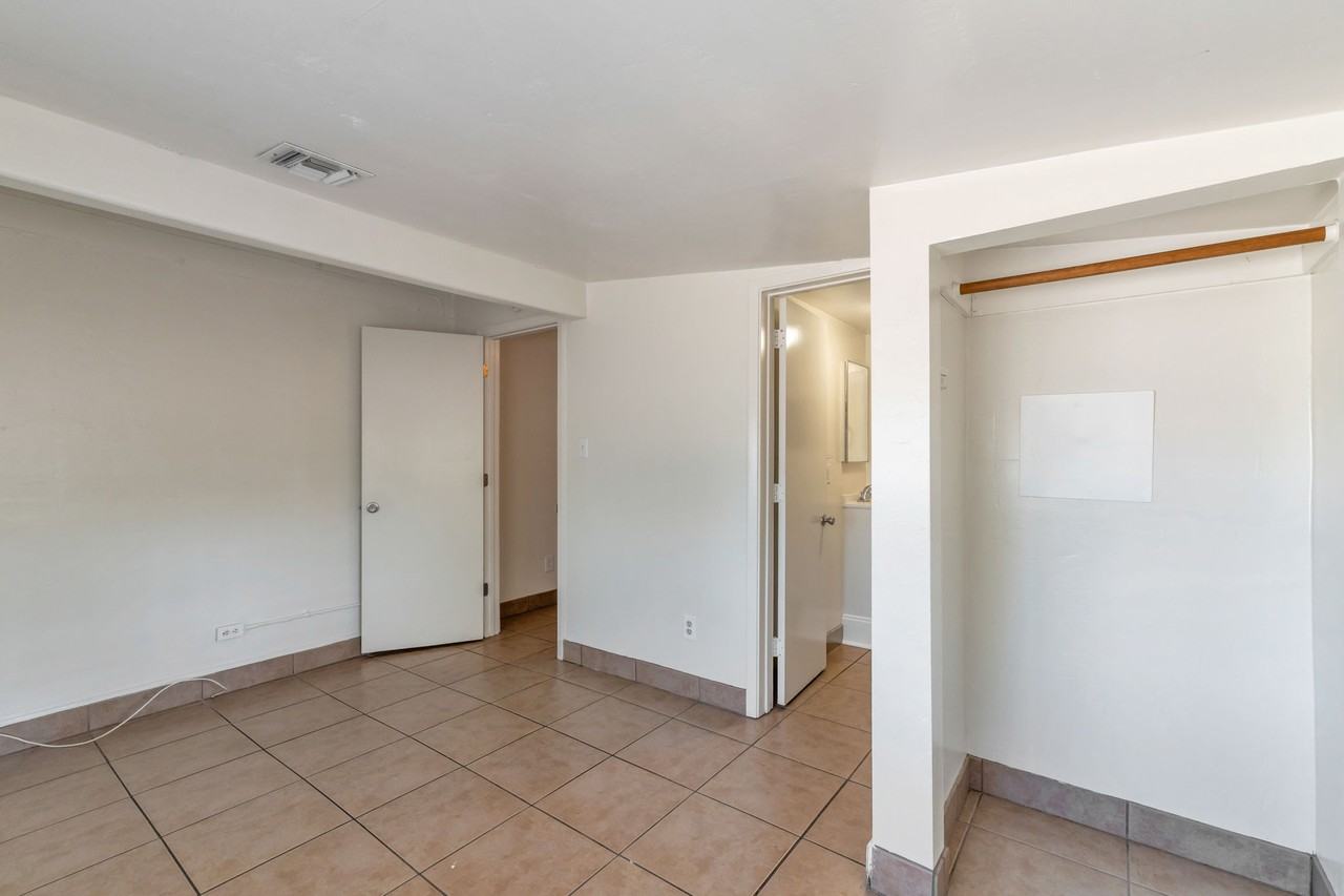 5111 E Peach St - Photo 6 of 25