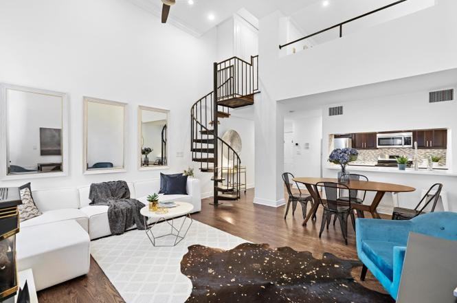 818 Jefferson St #1B - Photo 2 of 11