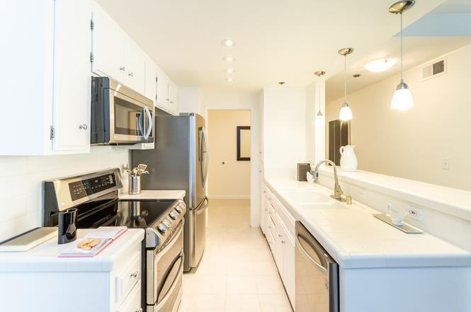 125 Montana Ave #304 - Photo 4 of 14