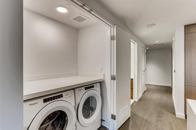 188 Bellevue Way Ne #401 - Photo 4 of 10