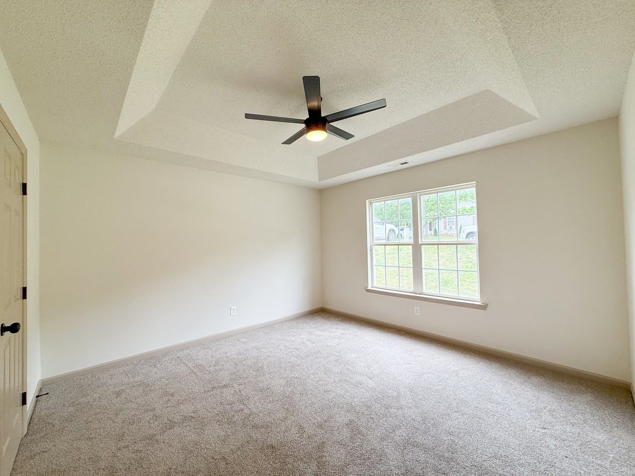 1420 Eagles Landing Dr - Photo 7 of 17