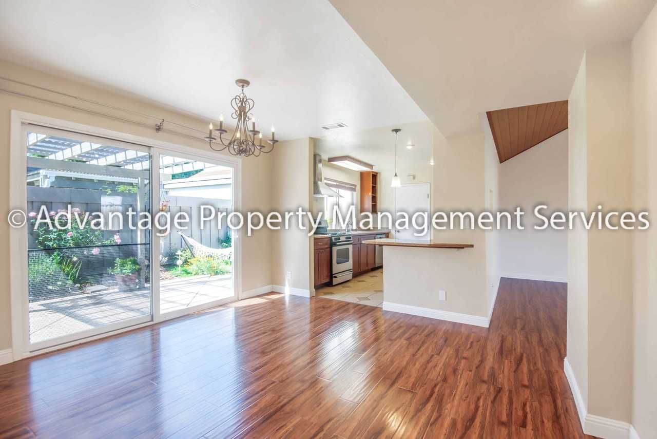 1574 Calle Enrique - Photo 5 of 16