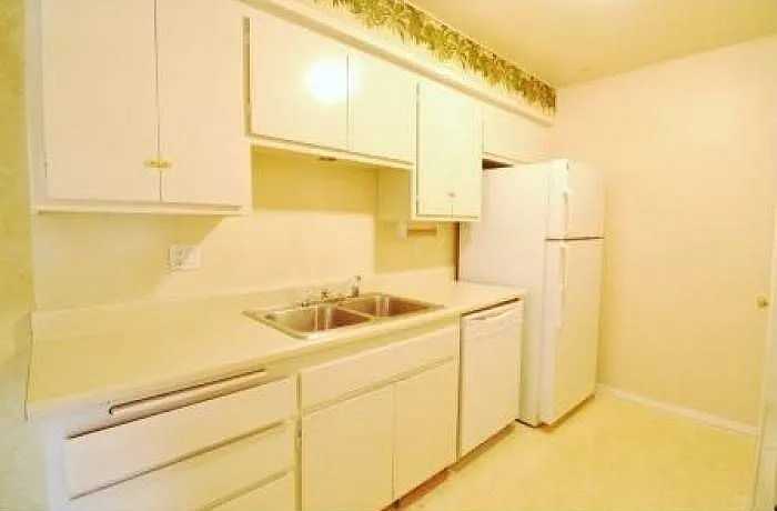 35 Dearborn Pl #57 - Photo 6 of 8