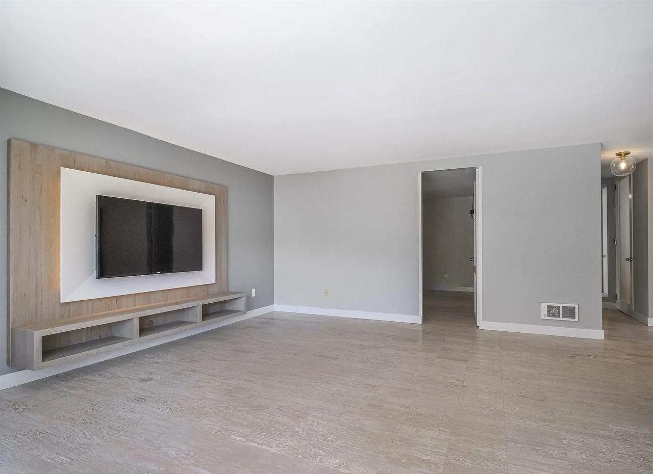 6333 La Jolla Blvd #158 - Photo 2 of 30