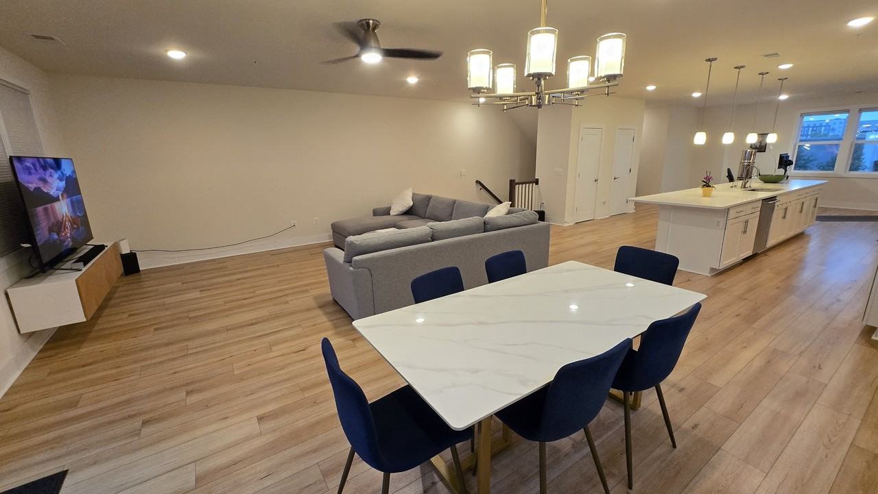 44768 Tiverton Sq - Photo 6 of 26