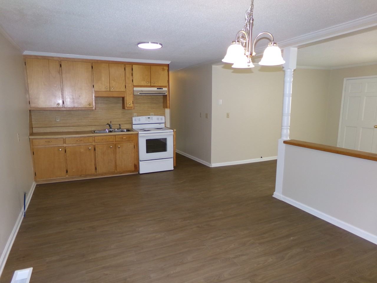 169 Danritch Dr - Photo 4 of 12