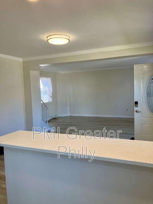 1523 W Cheltenham Ave - Photo 6 of 16