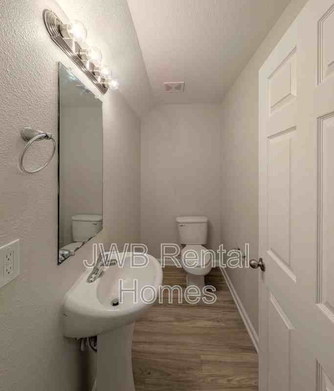 8485 Mcgirts Village Ln - Photo 7 of 19