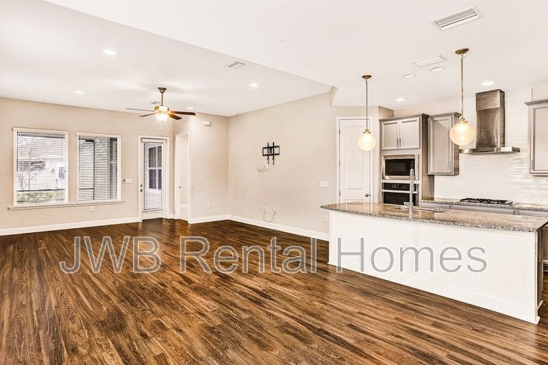 45 Toomer Oak Way - Photo 6 of 24