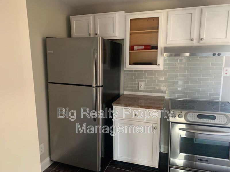 457 Walnut St - Photo 7 of 20