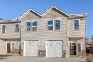2912 S Harvard Ave - Photo 1 of 1