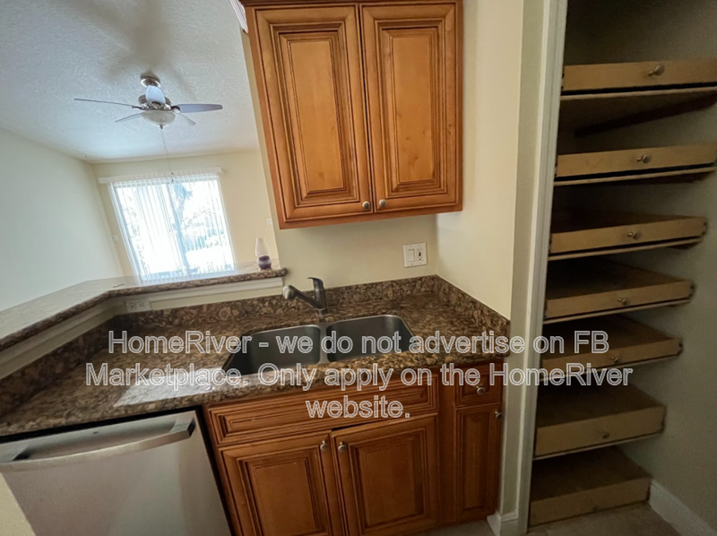 712 Secret Harbor Ln #200 - Photo 3 of 15