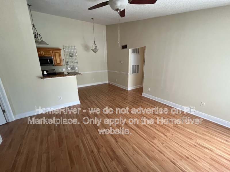 712 Secret Harbor Ln #200 - Photo 4 of 15