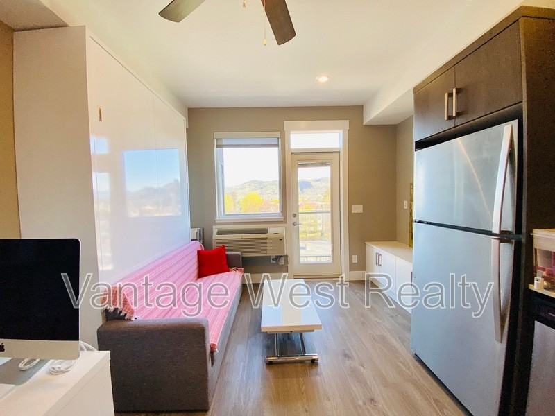 607 Leon Ave - Photo 6 of 31