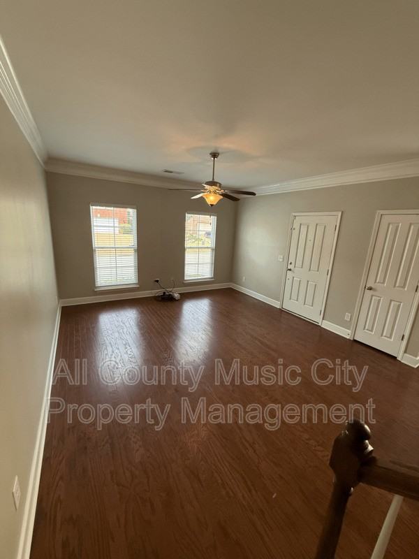6721 Sunnywood Dr - Photo 4 of 33