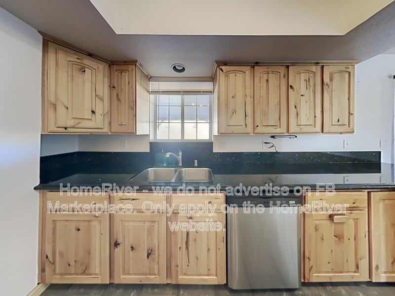 3815 Reservation Dr - Photo 5 of 19