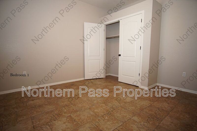 8939 Marks St #B - Photo 7 of 16