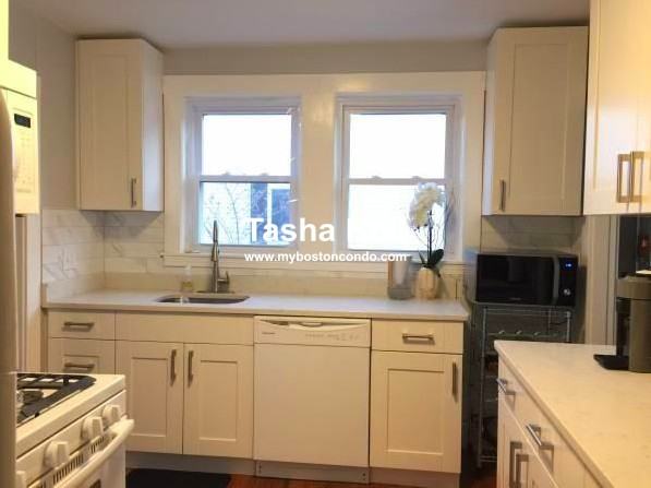 86 Turner St #1 - Photo 6 of 10