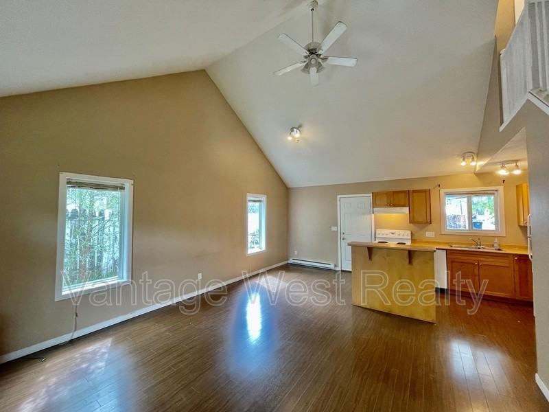 1228 Ethel St - Photo 6 of 22